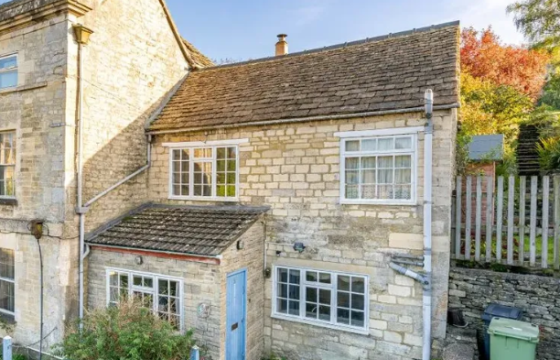 Modernisation in Tetbury photo